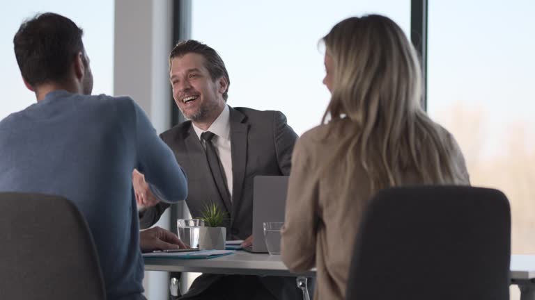 about-us gettyimages-1400677100-640x640